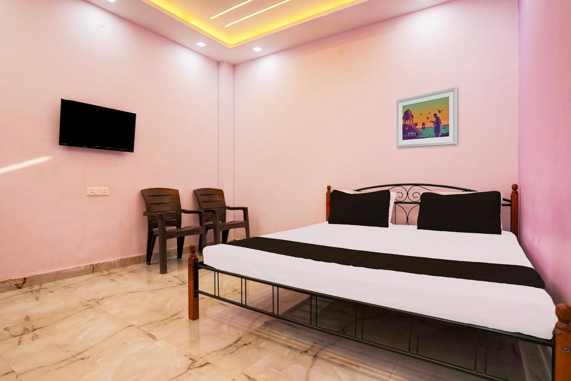 Hotel O Rajendra Palace Канпур Екстериор снимка
