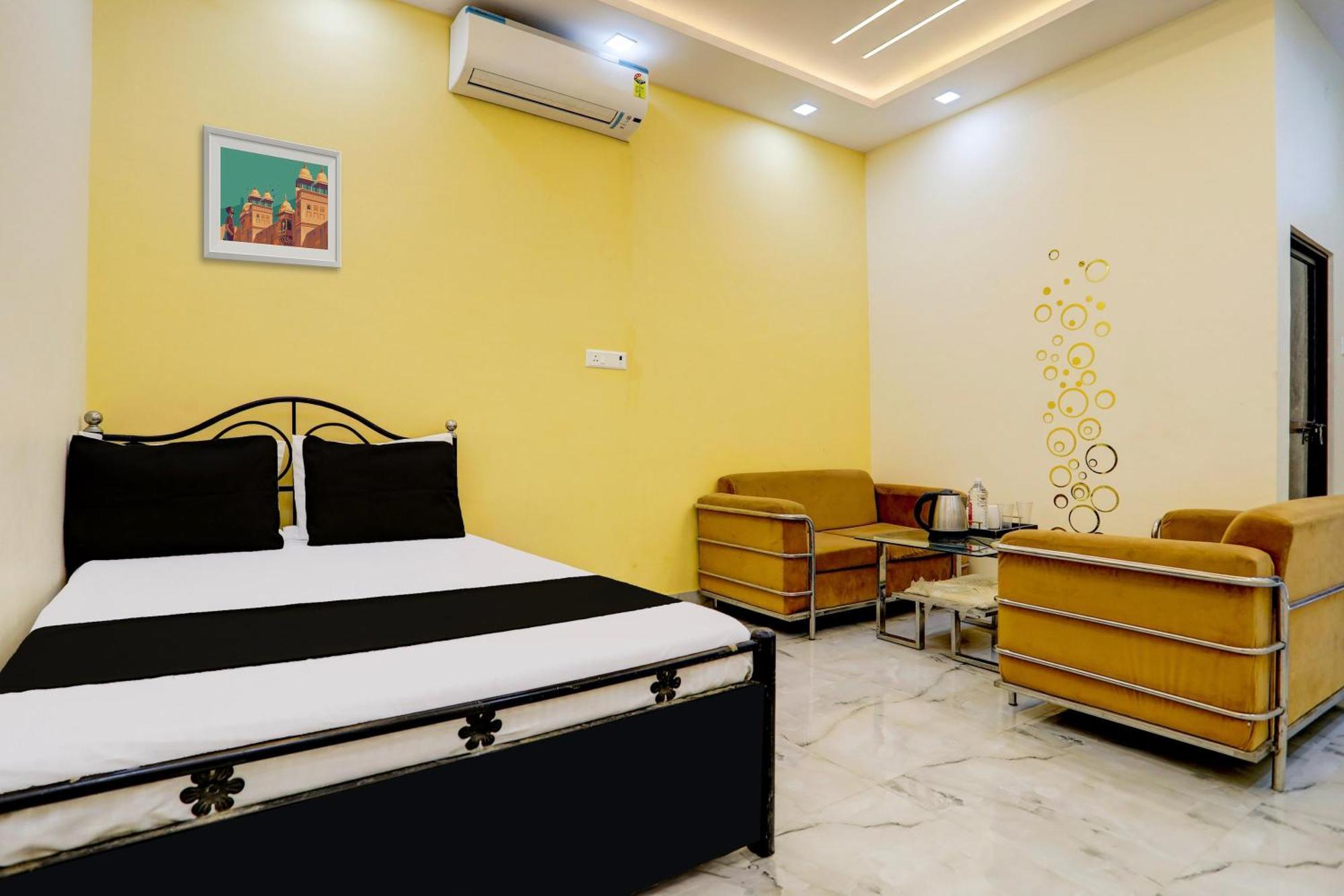 Hotel O Rajendra Palace Канпур Екстериор снимка